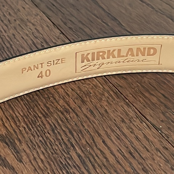 Kirkland Black Women’s Belt Black Buckle Size 40 Pants - Picture 4 of 5